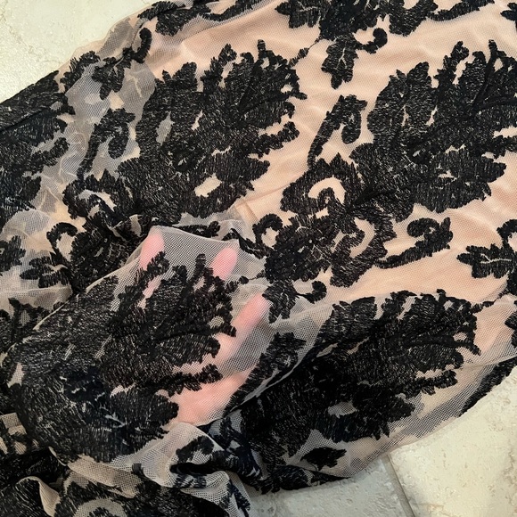 For Love and Lemons Damask Maxi Skirt Half Lined Black Tan - Picture 4 of 5